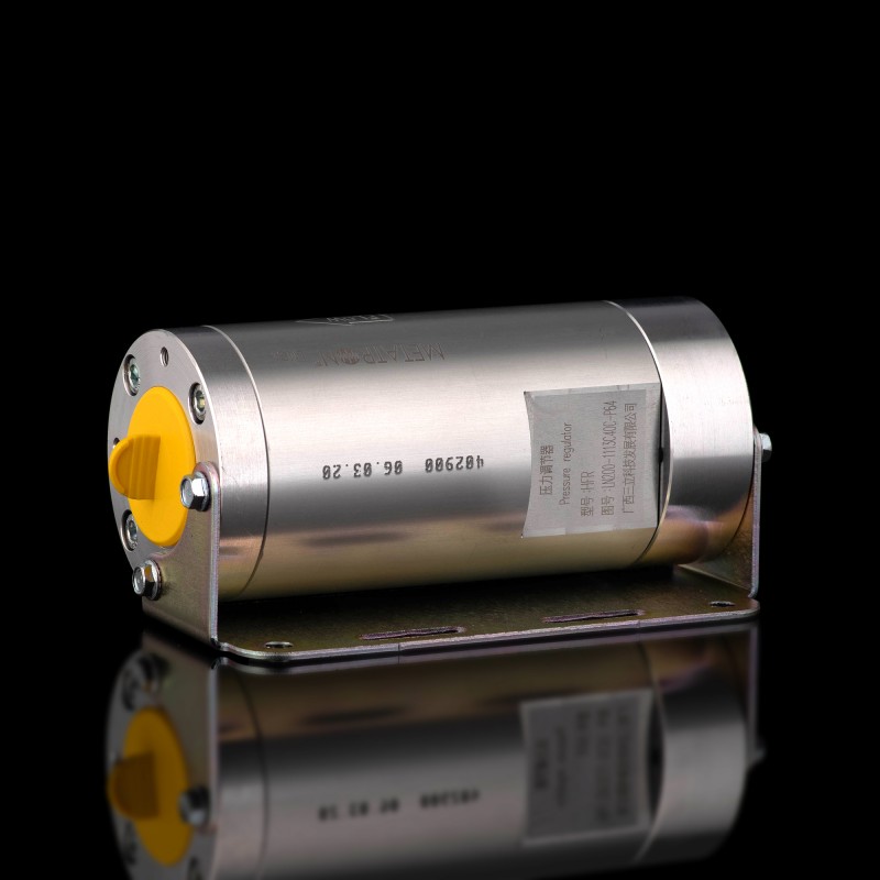 Регулятор давления LN200-1113C40C-P64